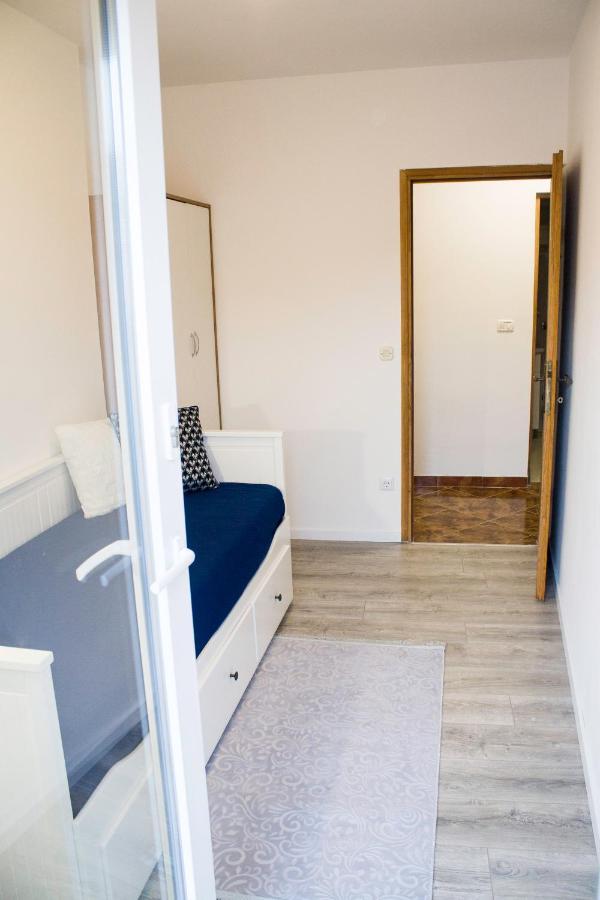 Apartman White Orchid Póla